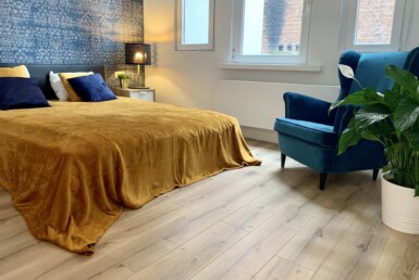 Kahe magamistoaga korter Antwerpeni linna südames. Aknast avanevad imelised vaated Vanalinnale
