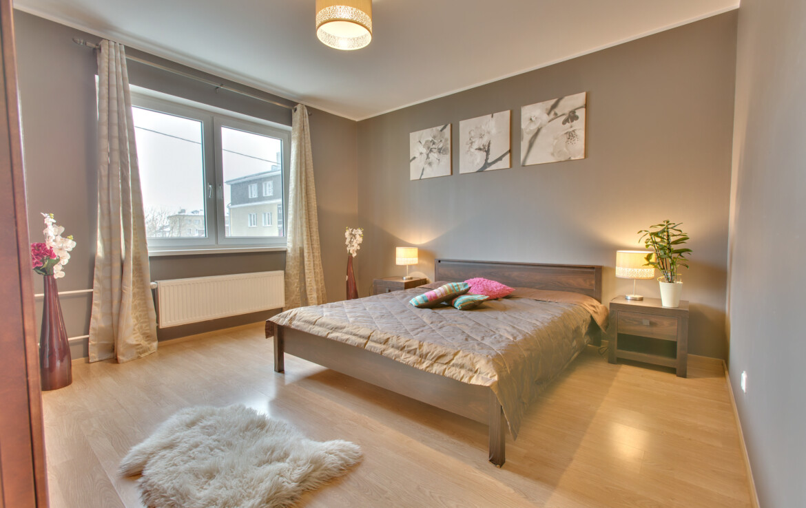 Een slaapkamer appartement met parkeerplaats op de grens van het centrum van Tallinn